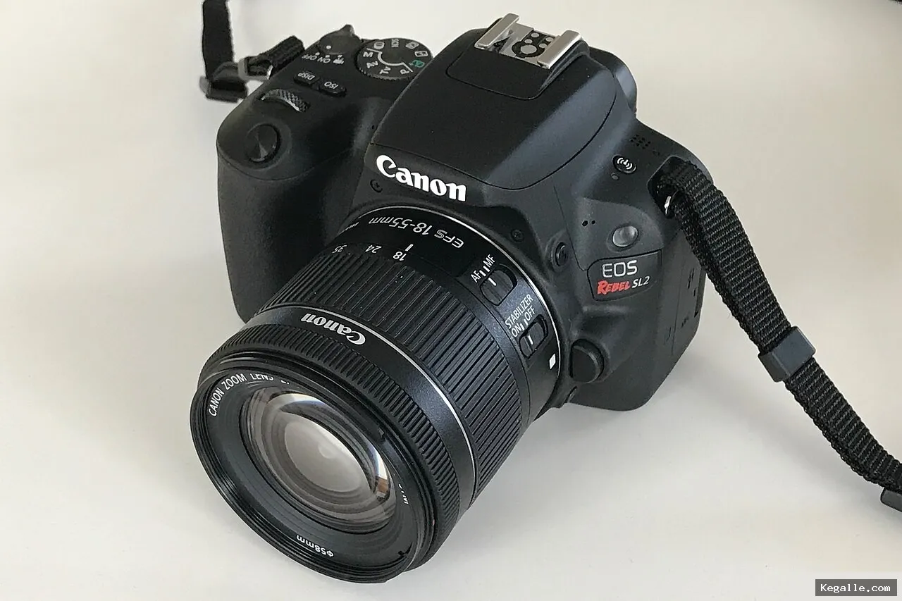 Canon EOS 200D DSLR Camera Kit