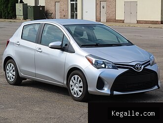 Toyota Vitz 2017 — Auto